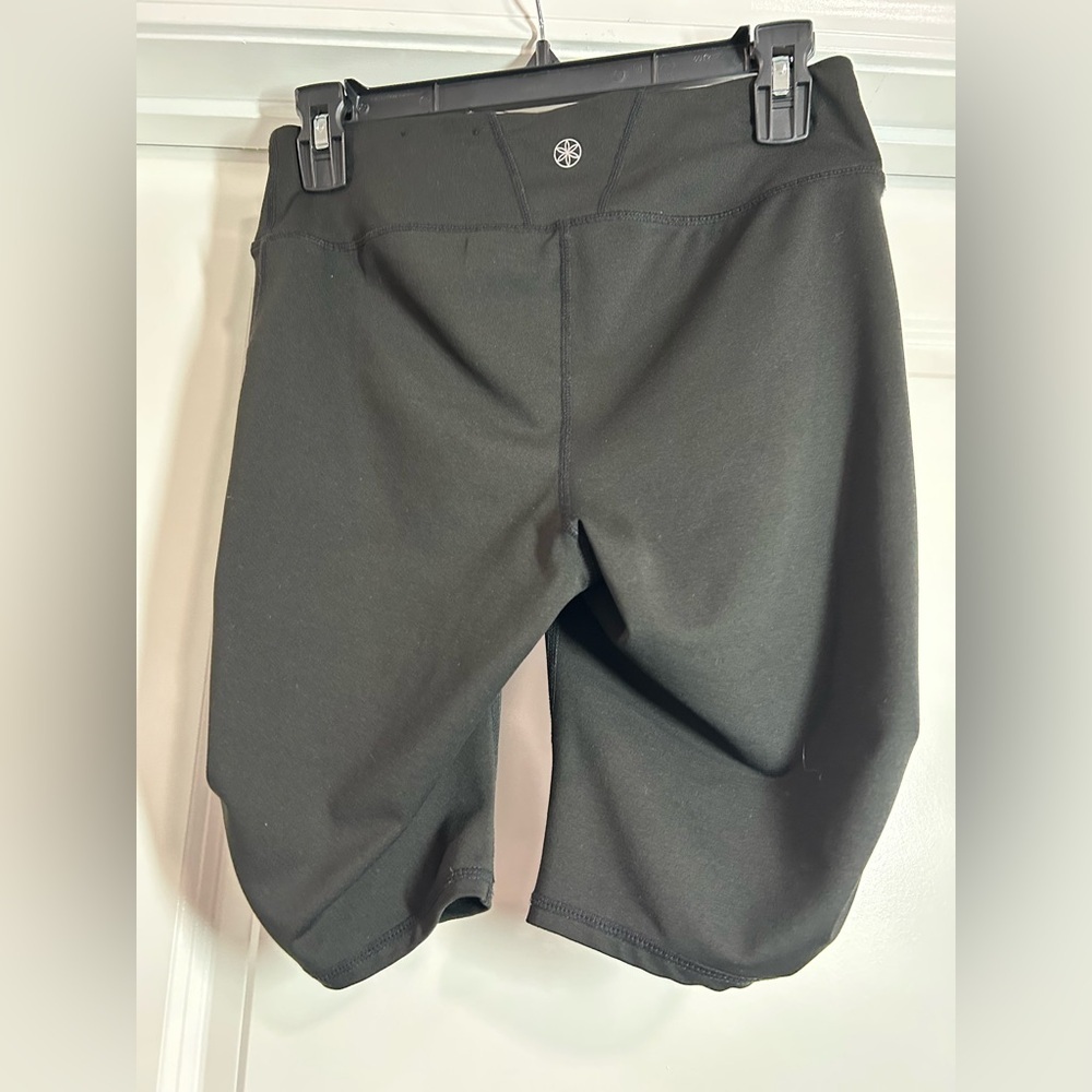 Gaiam‎ Side Gathered Black Biker Shorts-8" Inseam